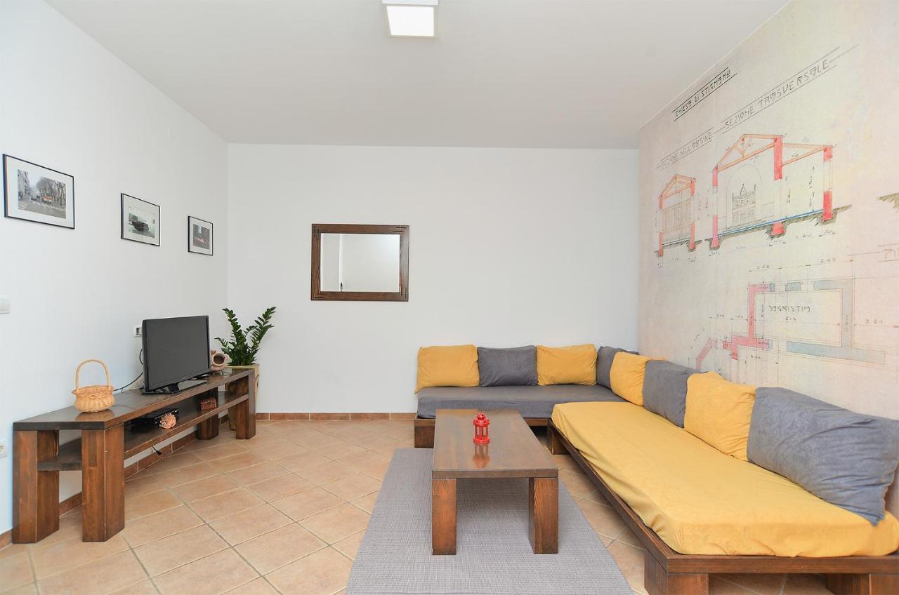 House Dragan 1980 Βίλα Πούλα Εξωτερικό φωτογραφία