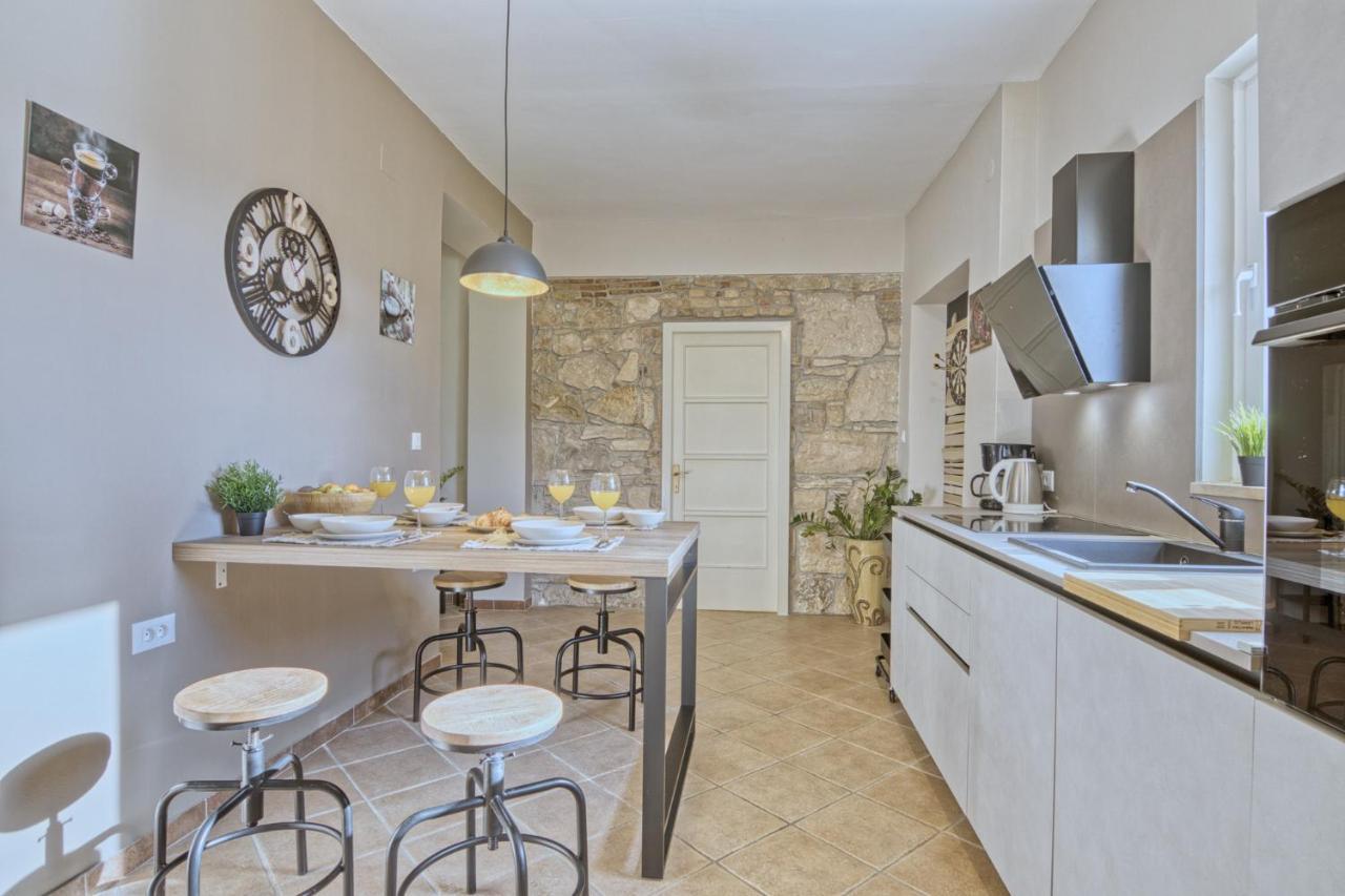 House Dragan 1980 Βίλα Πούλα Εξωτερικό φωτογραφία